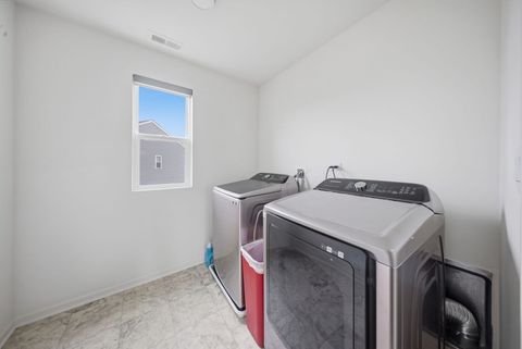 Tiny photo for 370 Hemlock Lane, Oswego, IL 60543 (MLS # 12631390)