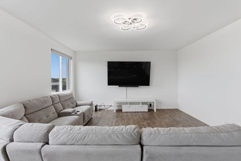 Tiny photo for 370 Hemlock Lane, Oswego, IL 60543 (MLS # 12631390)