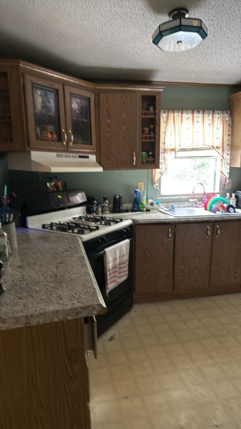 Tiny photo for 200 E Blake Street, Benton, IL 62812 (MLS # 12754172)