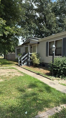 200 E BLAKE ST, BENTON, IL 62812 - Image 25a320c8c2f48dce47912ec0ef41fcd7/2622930103