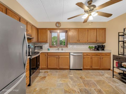 Tiny photo for 10985 S 84th Avenue #2B, Palos Hills, IL 60465 (MLS # 12631813)