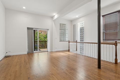 Tiny photo for 1215 N Greenview Avenue #1E, Chicago, IL 60642 (MLS # 12497477)