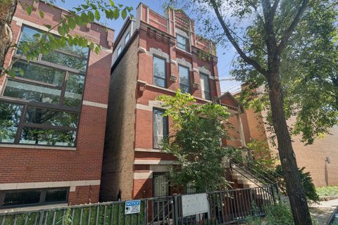 Tiny photo for 1215 N Greenview Avenue #1E, Chicago, IL 60642 (MLS # 12497477)