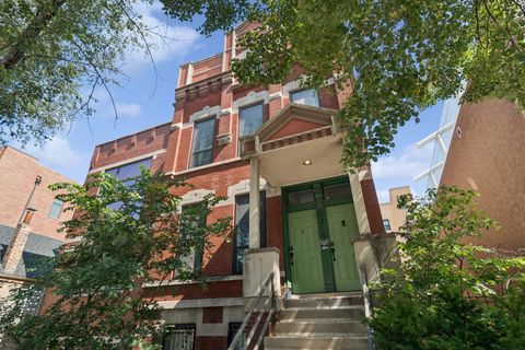 Photo of 1215 N Greenview Avenue #1E, Chicago, IL 60642 (MLS # 12497477)