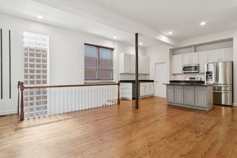 Tiny photo for 1215 N Greenview Avenue #1E, Chicago, IL 60642 (MLS # 12497477)
