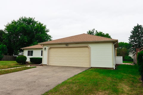 Tiny photo for 3010 Long Grove Court, Aurora, IL 60504 (MLS # 12761678)