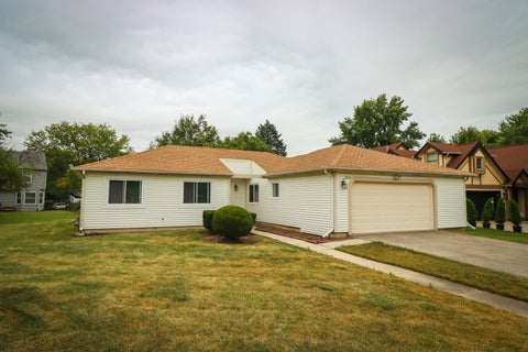 Tiny photo for 3010 Long Grove Court, Aurora, IL 60504 (MLS # 12761678)
