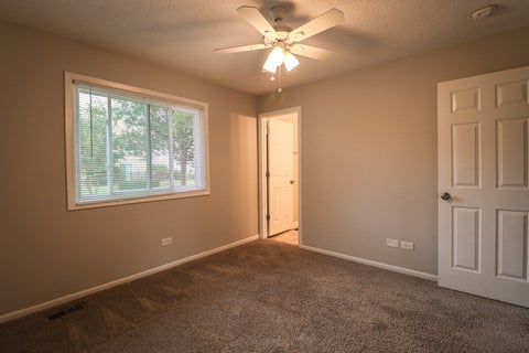 Tiny photo for 3010 Long Grove Court, Aurora, IL 60504 (MLS # 12761678)