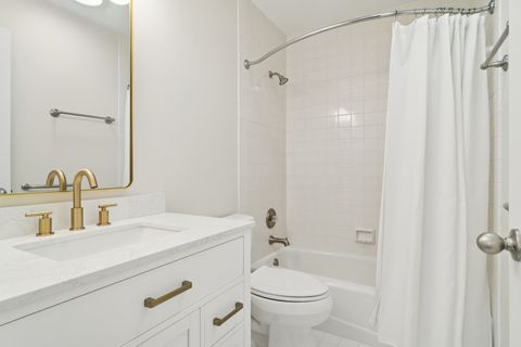 Tiny photo for 405 Park Barrington Drive, Barrington, IL 60010 (MLS # 12490794)