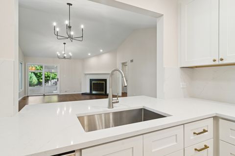 Tiny photo for 405 Park Barrington Drive, Barrington, IL 60010 (MLS # 12490794)