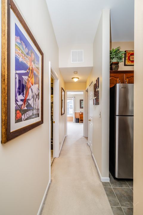 Tiny photo for 274 Wildspring Court, Itasca, IL 60143 (MLS # 12602345)