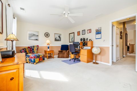 Tiny photo for 274 Wildspring Court, Itasca, IL 60143 (MLS # 12602345)