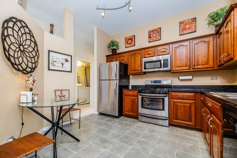 Tiny photo for 274 Wildspring Court, Itasca, IL 60143 (MLS # 12602345)