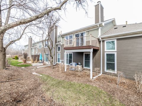 Tiny photo for 274 Wildspring Court, Itasca, IL 60143 (MLS # 12602345)