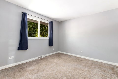 Tiny photo for 6606 102nd Place, Chicago Ridge, IL 60415 (MLS # 12758574)