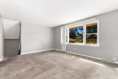 Tiny photo for 6606 102nd Place, Chicago Ridge, IL 60415 (MLS # 12758574)