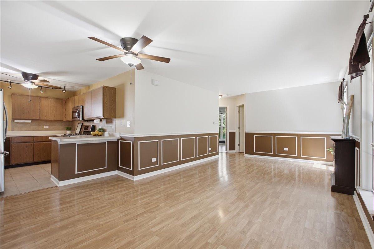103 N Cathy Lane 103