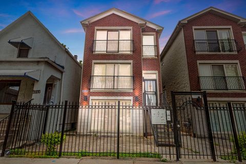 6344 S Rhodes Avenue Chicago IL 60637