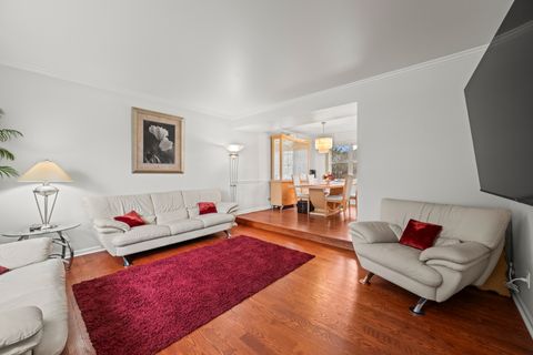 Tiny photo for 2806 N Stanford Drive, Arlington Heights, IL 60004 (MLS # 12559446)