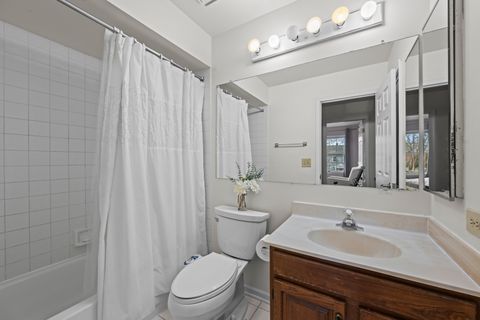 Tiny photo for 2806 N Stanford Drive, Arlington Heights, IL 60004 (MLS # 12559446)