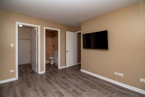 Tiny photo for McHenry, IL 60050 (MLS # 12625901)