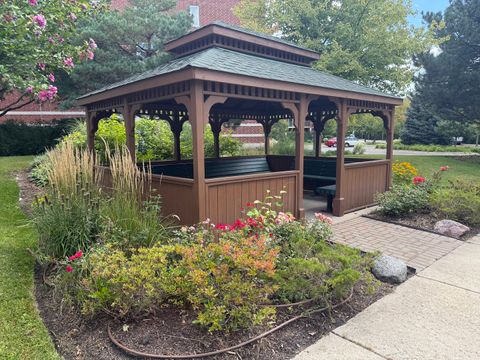 Tiny photo for 5360 N Lowell Avenue #206, Chicago, IL 60630 (MLS # 12488679)