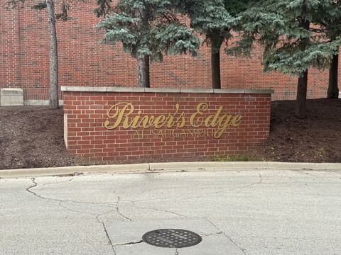 Tiny photo for 5360 N Lowell Avenue #206, Chicago, IL 60630 (MLS # 12488679)