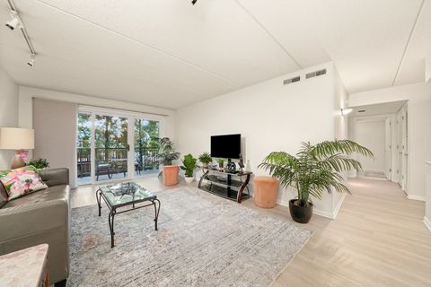 Tiny photo for 5360 N Lowell Avenue #206, Chicago, IL 60630 (MLS # 12488679)