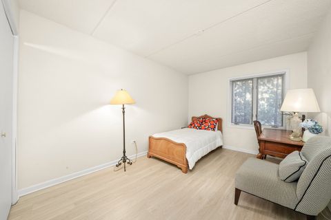Tiny photo for 5360 N Lowell Avenue #206, Chicago, IL 60630 (MLS # 12488679)