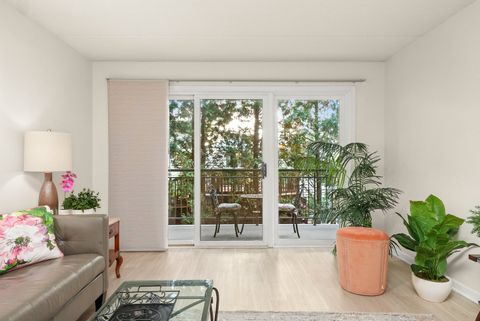 Tiny photo for 5360 N Lowell Avenue #206, Chicago, IL 60630 (MLS # 12488679)