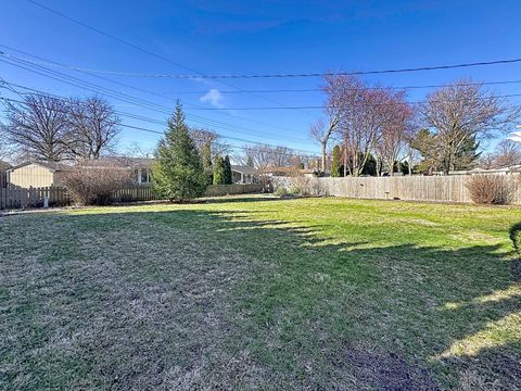 Tiny photo for 620 40th Avenue, East Moline, IL 61244 (MLS # 12599125)