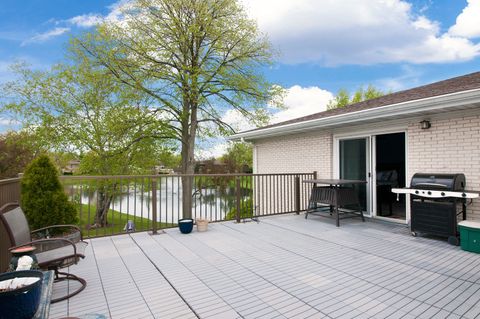 Tiny photo for 1408 S New Wilke Road #2-B, Arlington Heights, IL 60005 (MLS # 12633111)