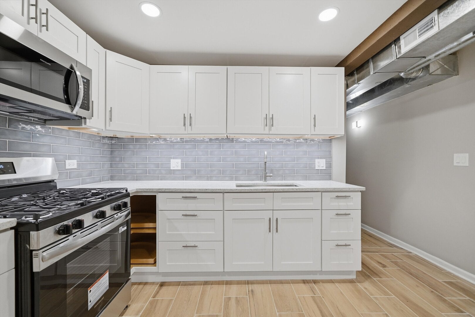 2443 W Arthington Street Basement