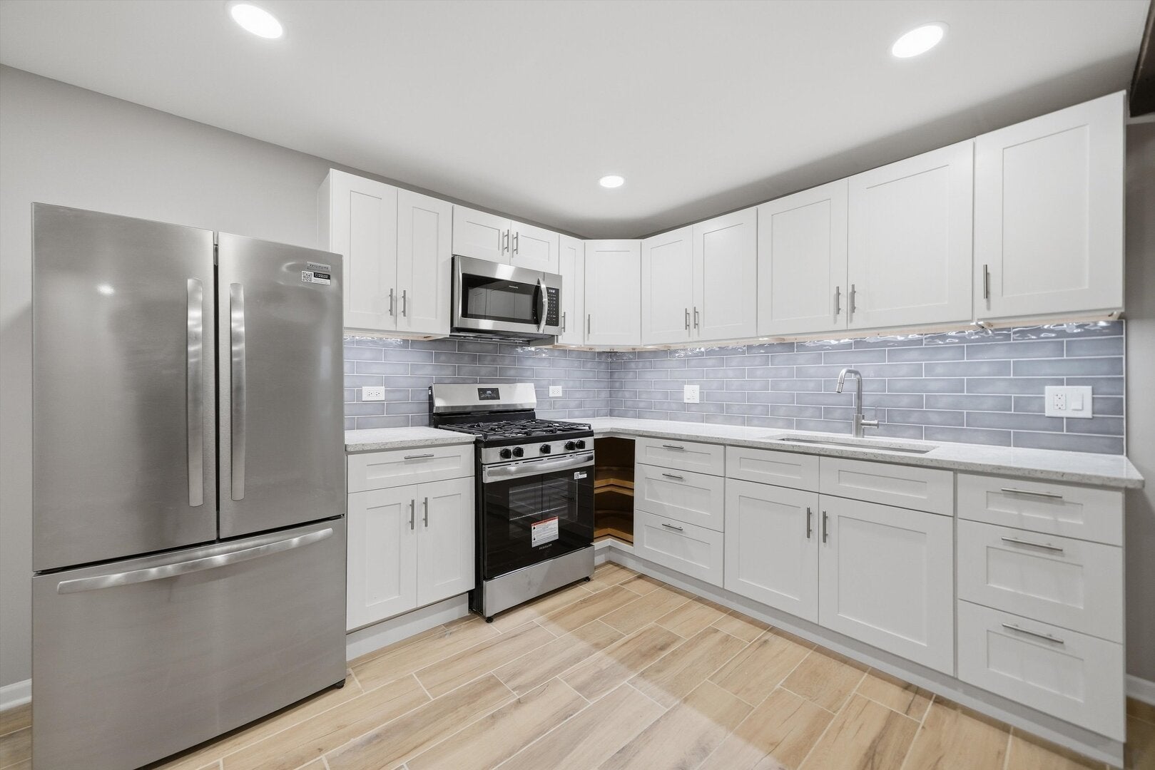 2443 W Arthington Street Basement