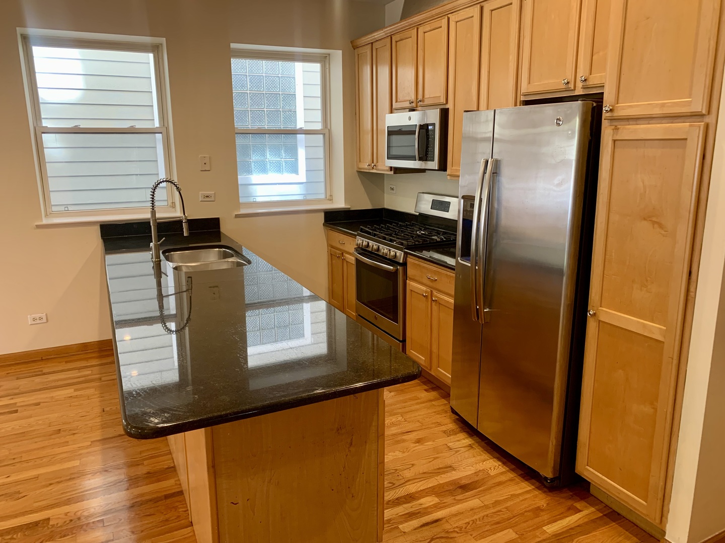 1915 W Huron Street 1