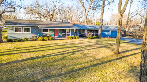Tiny photo for 1246 Pinewood Drive, Crystal Lake, IL 60014 (MLS # 12591991)