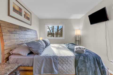 Tiny photo for 1246 Pinewood Drive, Crystal Lake, IL 60014 (MLS # 12591991)