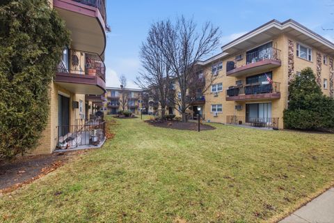 Tiny photo for 5332 W Windsor Avenue #3B, Chicago, IL 60630 (MLS # 12627137)