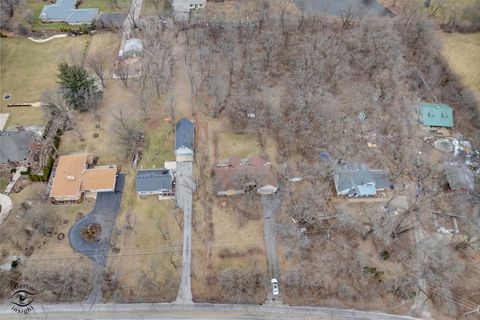 Tiny photo for 910 Oldfield Road, Downers Grove, IL 60516 (MLS # 12575884)