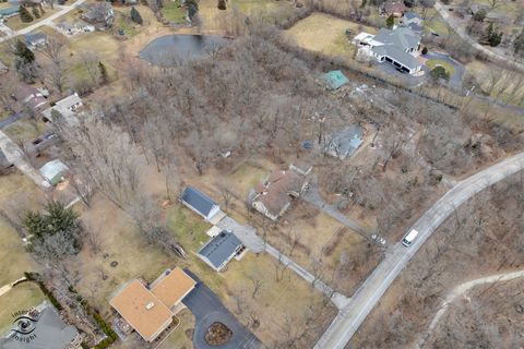 Tiny photo for 910 Oldfield Road, Downers Grove, IL 60516 (MLS # 12575884)