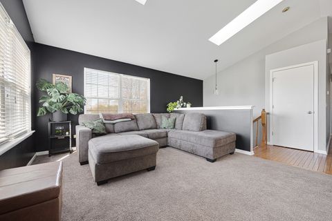 Tiny photo for 1002 Castleshire Drive, Woodstock, IL 60098 (MLS # 12615946)