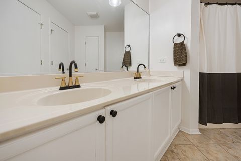 Tiny photo for 1002 Castleshire Drive, Woodstock, IL 60098 (MLS # 12615946)