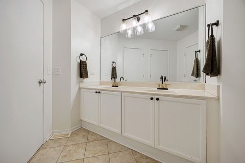 Tiny photo for 1002 Castleshire Drive, Woodstock, IL 60098 (MLS # 12615946)