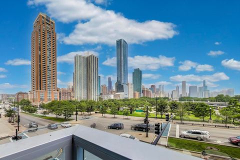 Tiny photo for 1201 S Prairie Avenue #401, Chicago, IL 60605 (MLS # 12482960)