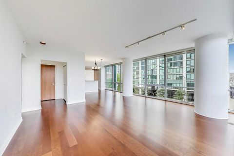 Tiny photo for 1201 S Prairie Avenue #401, Chicago, IL 60605 (MLS # 12482960)
