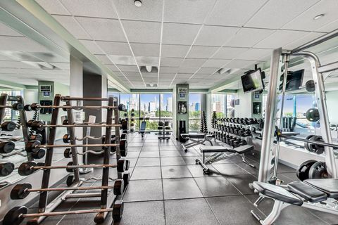 Tiny photo for 1201 S Prairie Avenue #401, Chicago, IL 60605 (MLS # 12482960)