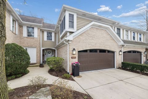 Tiny photo for 11133 Indian Woods Drive, Indian Head Park, IL 60525 (MLS # 12620970)
