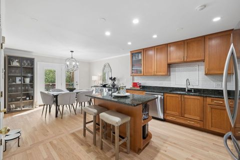 Tiny photo for 11133 Indian Woods Drive, Indian Head Park, IL 60525 (MLS # 12620970)
