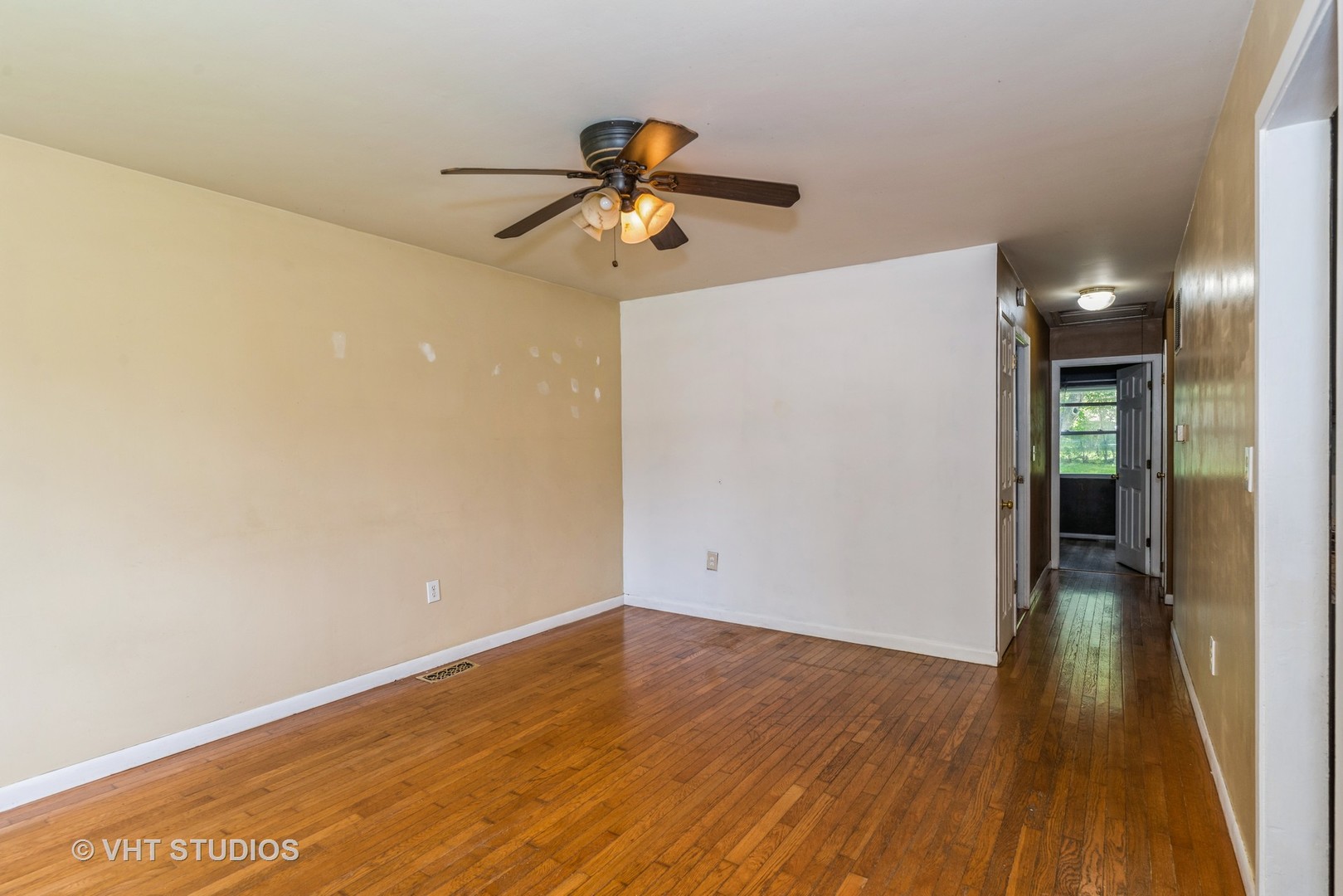 37247 N Summerfield Drive