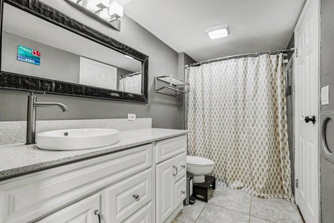Tiny photo for 1355 Devonshire Lane, Hoffman Estates, IL 60169 (MLS # 12714857)